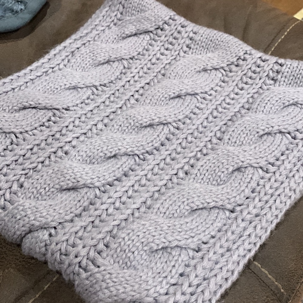 Neosan infinity loop scarf - Picture 8 of 8